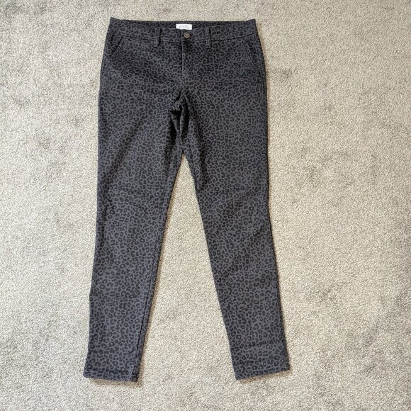 MARKET & SPRUCE Gray/Black Animal Print Stretch Denim Mid-Rise Jeans; Size 10 - Picture 1 of 5